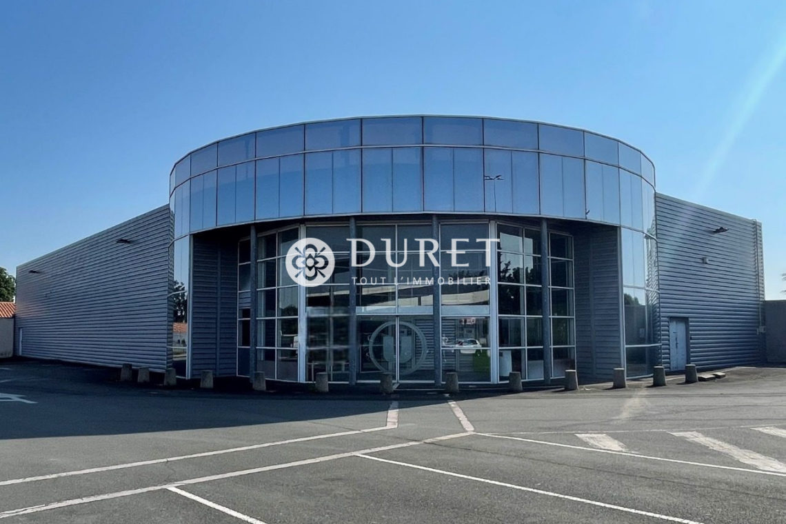 Louer Local commercial Local commercial, Luçon 350 m2 - LP1674-DURET