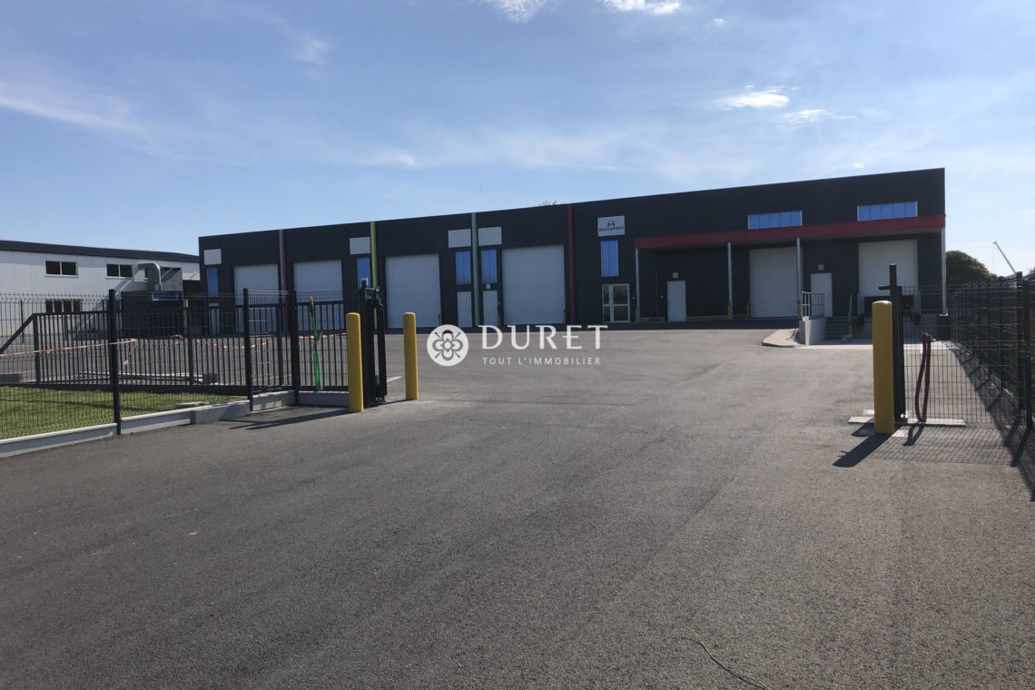 Louer Local professionnel Local professionnel, Les Sables-d’Olonne 148 m2 - LP2161-DURET