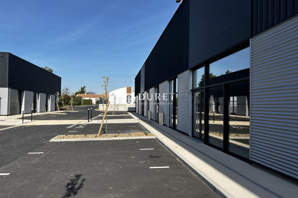 Acheter Local commercial Local commercial, Essarts en Bocage 427 m2 - VP2017-DURET