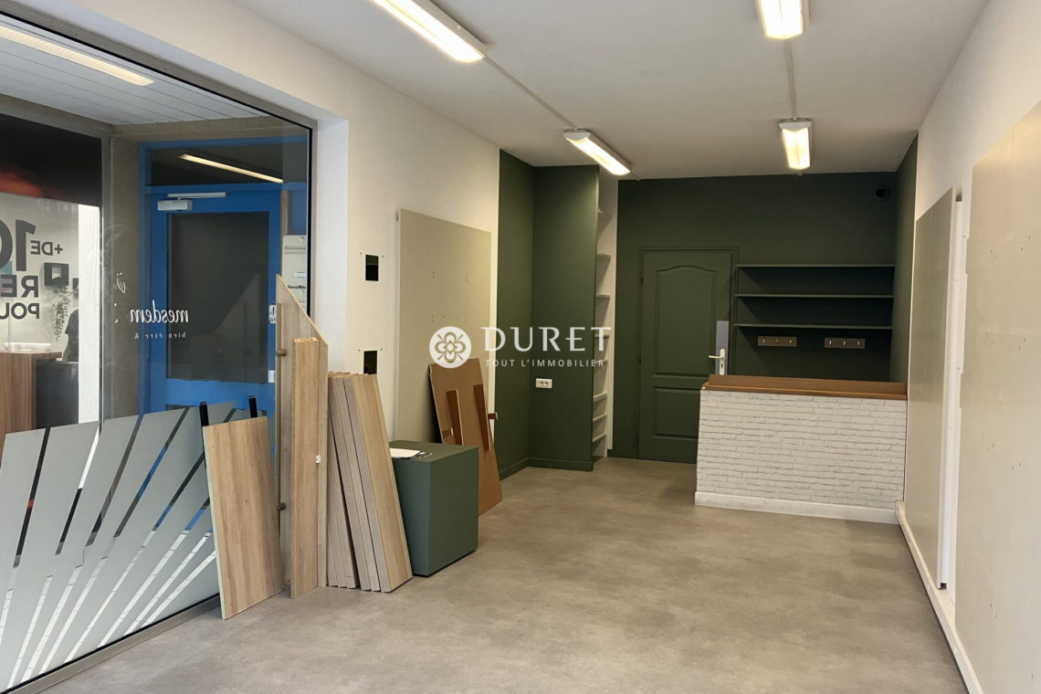 Louer Local commercial Local commercial, Saint-Gilles-Croix-de-Vie 37 m2 - LP2158-DURET