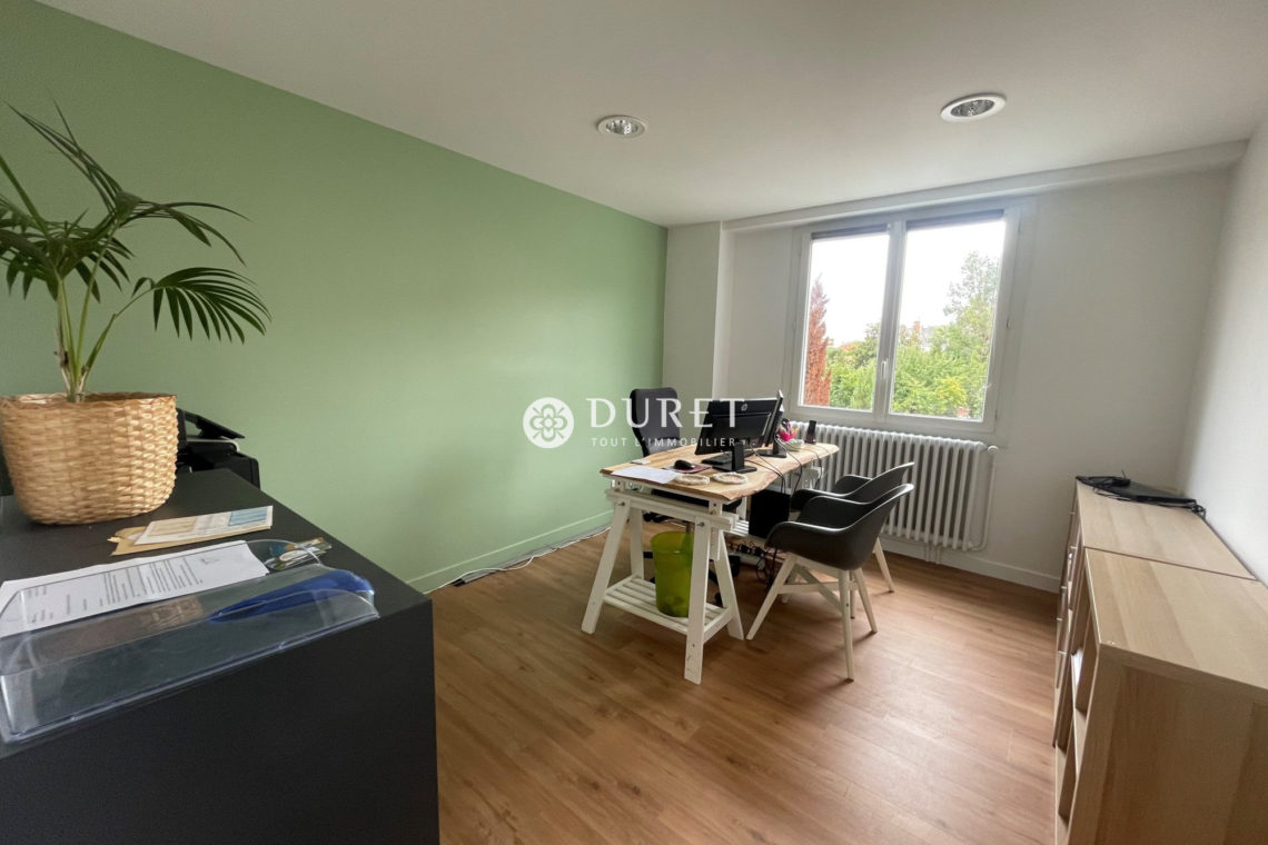 Acheter Bureau Bureau, La Roche-sur-Yon 140 m2 - VP2241-DURET