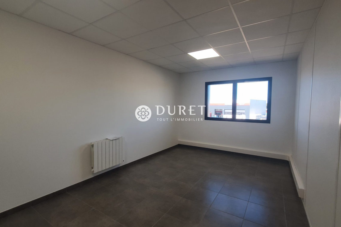 Louer Bureau Bureau, La Roche-sur-Yon 35 m2 - LP1315-DURET