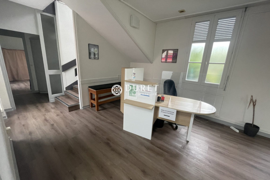 Louer Bureau Bureau, La Roche-sur-Yon 68 m2 - LP1577-DURET