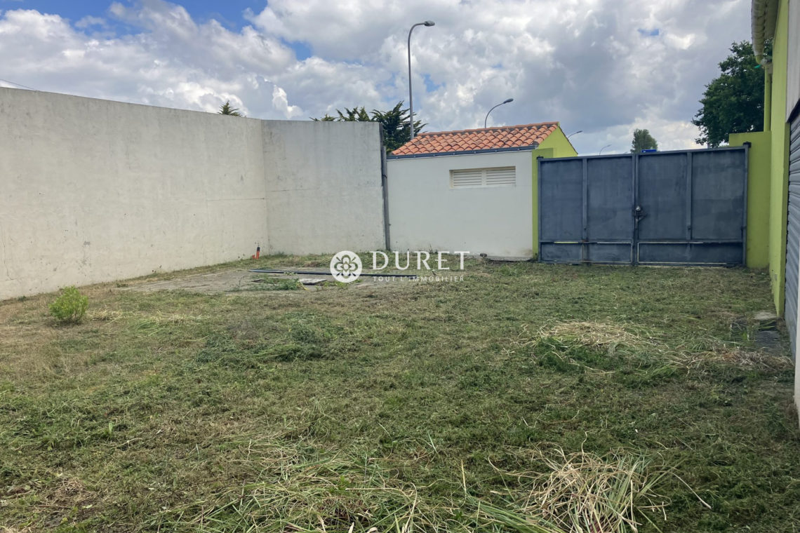 Acheter Local commercial Local commercial, Saint-Gilles-Croix-de-Vie 450 m2 - VP2084-DURET