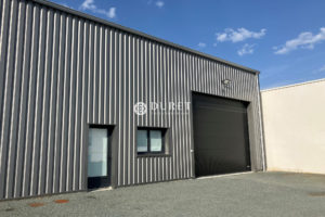 Local industriel, Saint-Gilles-Croix-de-Vie 213 m2