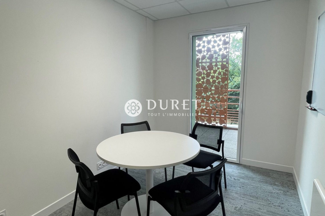 Louer Bureau Bureau, La Roche-sur-Yon 40 m2 - LP2303-DURET