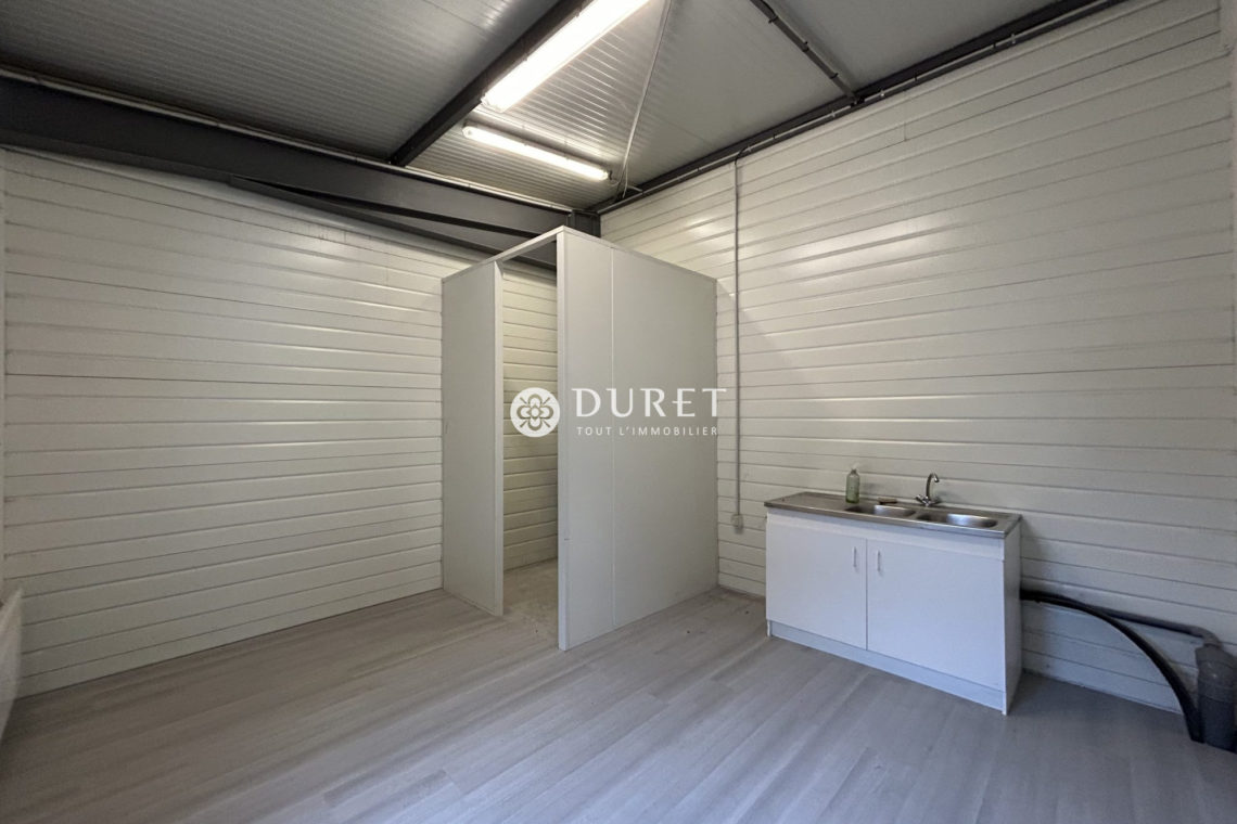 Louer Local professionnel Local professionnel, L’Herbergement 409 m2 - LP2305-DURET