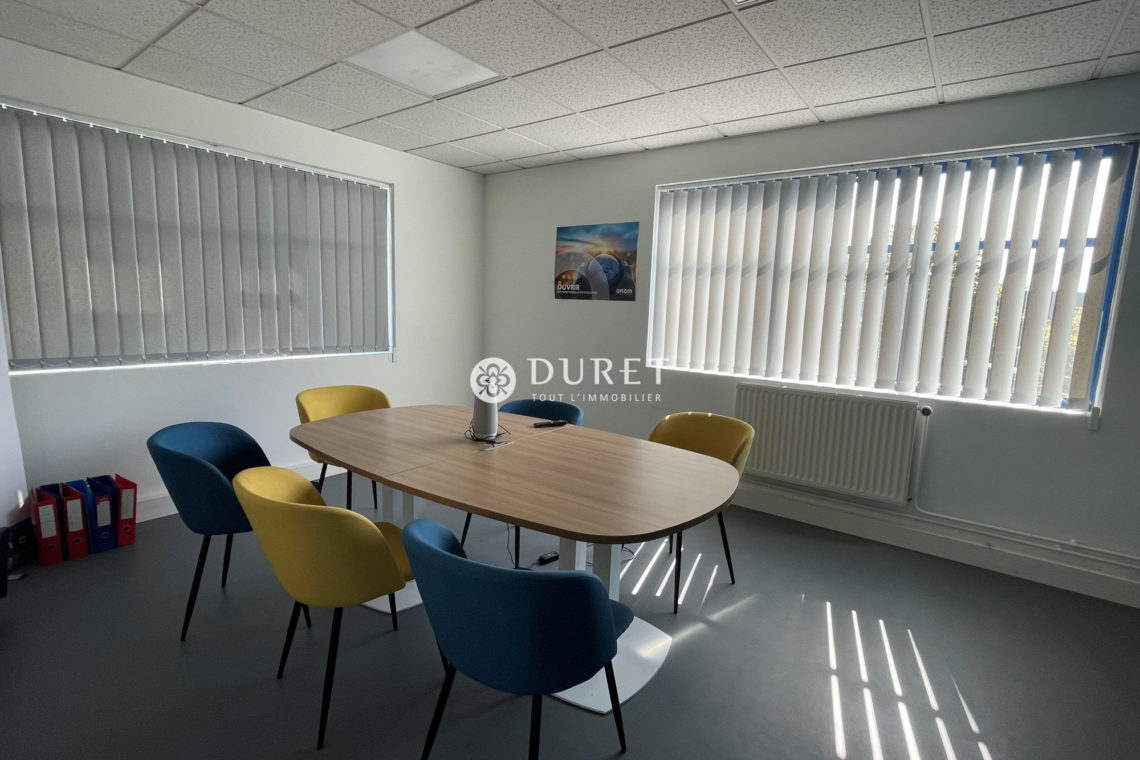 Louer Bureau Bureau, La Roche-sur-Yon 280 m2 - LP2295-DURET