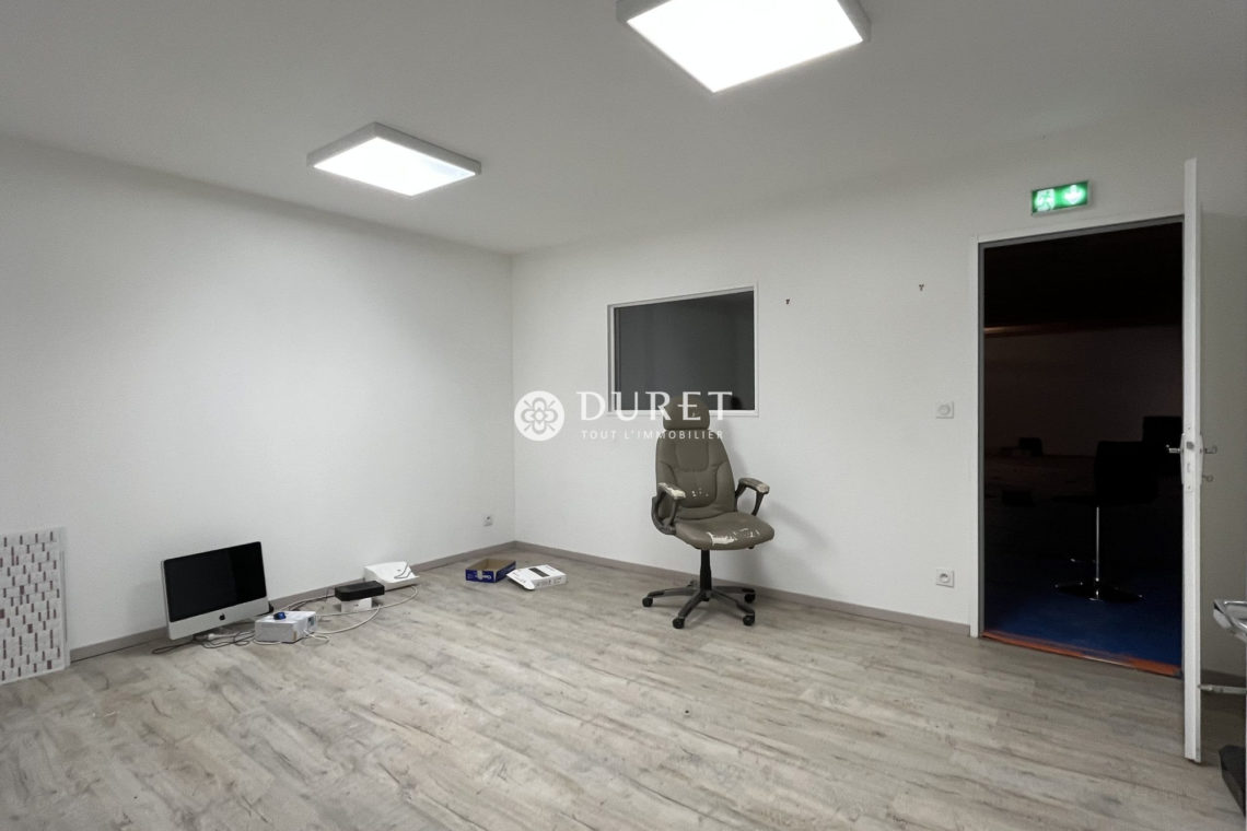 Acheter Local professionnel Local professionnel, Beauvoir-sur-Mer 1200 m2 - VP2498-DURET